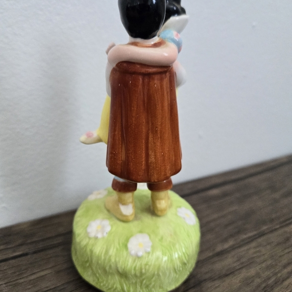 Rare VTG 70-80 Walt Disney Snow White Princes Charming Music Box Limited Edition - Picture 6 of 6